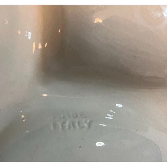 Made in Italy Beautiful Handpainted Ceramic Cream/Green Divided Nut/Candy Dish - Picture 3 of 3